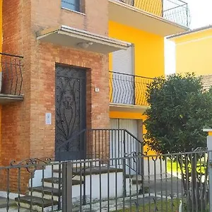 Casa Isabel Cadelbosco di Sopra